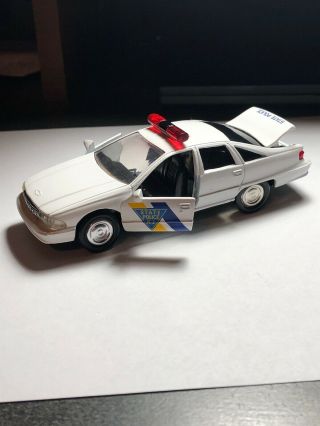 Road Champs 1993 Chevrolet Caprice Jersey State Police—1/43–loose