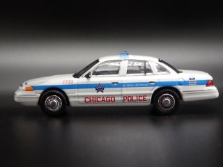 1995 95 FORD CROWN VICTORIA CHICAGO,  IL POLICE DEPT 1:64 SCALE DIECAST MODEL CAR 2