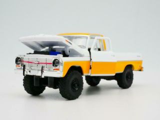 1969 Ford F - 100 Ranger 4x4 Real Tires Rare 1:64 Scale Diorama Diecast Model Car