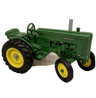 Exc.  Diecast John Deere M Farm Toy Tractor,  Ertl 1:16 Scale