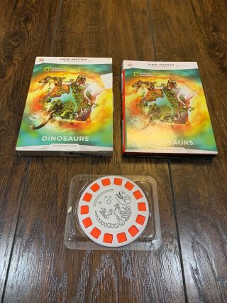 View - Master Experience Pack,  National Geographic Dinosaurs Pre - Owned