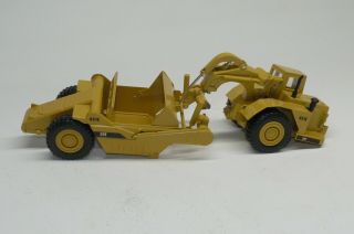 Ertl Cat Caterpillar 631e Wheel Tractor Scraper 2430 1/50 -