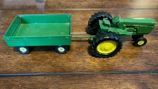 Ertl John Deere Tractor And Trailer With Opening Rear Gate 1/32 Scale