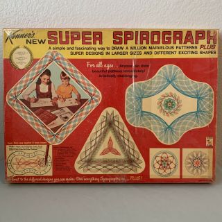 Kenner’s Spirograph Complete Set 1969 No.  2400