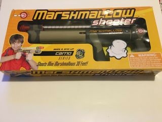 Camouflage Marshmallow Shooter Shoots Mini Marshmallows 30 Feets