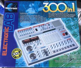 Maxitronix Electronic Lab 300 - In - 1 Elenco Mx - 908 With Book