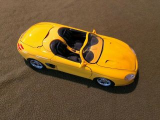 Vintage Maisto Yellow Ford Mustang Mach Iii Convertible 1:18 Scale Die Cast Car