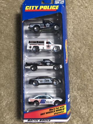 Hot Wheels 1999 City Police 5 Pack Bywayman Rescue Ranger Dodge Ram Police