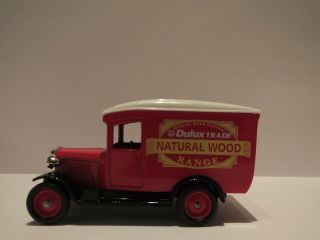 Lledo Lp21 147 - 1928 Chevrolet Van - Dulux Natural Wood