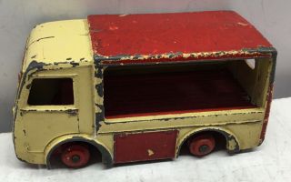 Dinky Toys 30v Bev Electric Express Dairy Milk Van.  Poor Paint To Restore