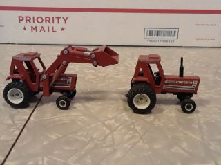 2 Hesston 180 - 90 100 - 90 With Loader Ertl?diecast Farm Tractor 1:64 Scale