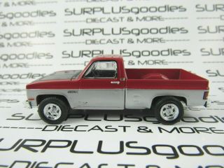 Greenlight 1:64 Scale Loose 1981 Gmc Sierra Classic 1500 Squarebody W/tow Hitch
