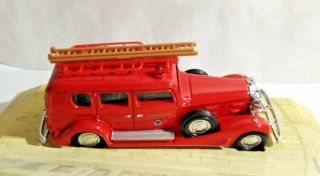 MATCHBOX MODELS OF YESTERYEAR 1:46 SCALE 1933 CADILLAC FIRE ENGINE - Y - 61 3
