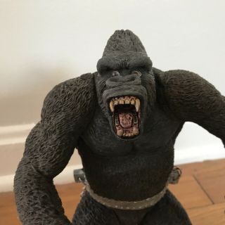 McFarlane Movie Maniacs King Kong Figure 9” 3