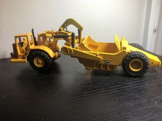Joal,  Ref.  219,  Caterpillar,  Wheel Tractor Scraper,  Cat 631d