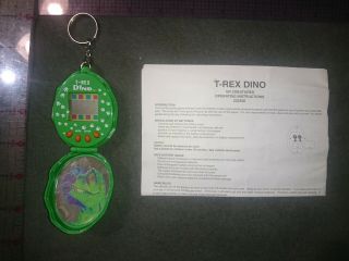 Vintage Vr Creatures T - Rex Dino Virtual Pet Keychain 1997 Mga Tamogotchi No Batt