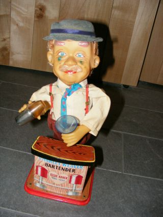 Vintage Battery Operated Charlie Weaver Bartender Tin Toy