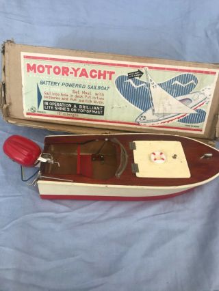 Vintage 1950s Gw Product Japan Wooden Toy Model Boat W/ Outboard