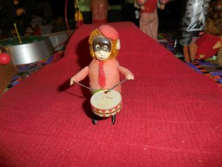 Vintage Schuco Win - Up Toy Monkey Drummer Red/green Great 4 1/2 " W/key