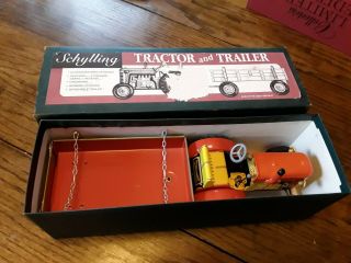 VINTAGE SCHYLLING TRACTOR AND TRAILER WIND - UP TIN TOY 2