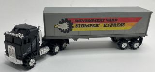 Vintage Schaper Mfg Montgomery Ward Stomper Express Semi Tractor Trailer Truck