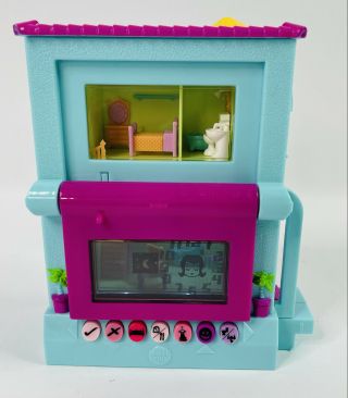 Pixel Chix Multicolor House With Rooftop Pool,  Two Rooms /works 2006