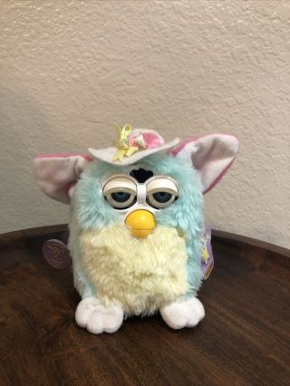 1998 Spring Furby Special Limited Edition Tiger Electronics Semi