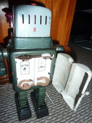 ALPS Television Spaceman Robot Battery Operated Tin Japan 5