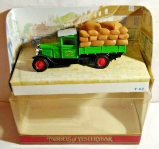 Matchbox Models Of Yesteryear 1:46 Scale 1932 Model Aa Ford 1.  5 Ton Truck - Y - 62