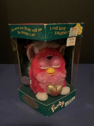 Special Limited Edition Tiger Electronics Valentines Day Furby 1998 - 1999