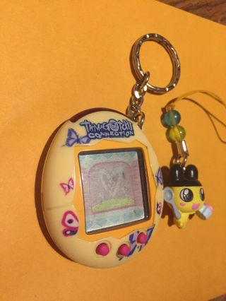 2004 Tamagotchi Connection V2 Yellow Butterflies - With Charm 2