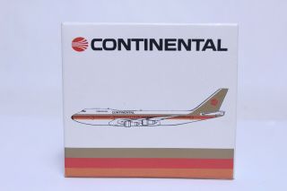 Schabak 1:600 Scale Continental Boeing 747 - 200 Die Cast Airplane