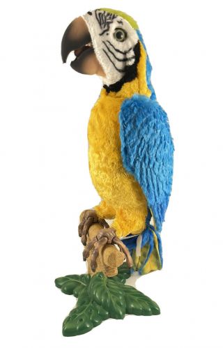 Furreal Friends Squawkers Mccaw Talking Parrot Interactive Large Fur Real