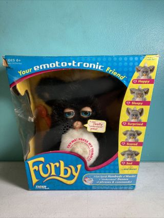2005 Emototronic Furby Doll By Tiger Electronics W Box Has Damage