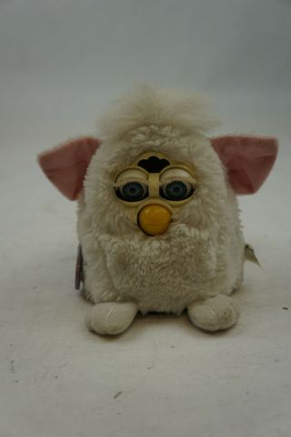 Vintage 1999 Tiger Electronics White Furby Babies Baby No Power