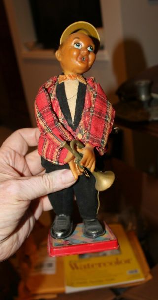 Nomura Tin Wind Up Orleans Man Playing The Trumpet Tin Toy 1950 