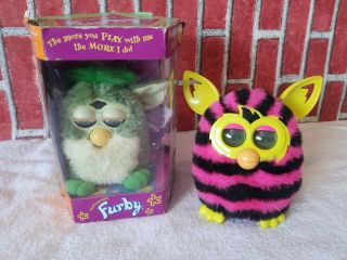Furby Green Cream 1999 Tiger Electronics Green Eyes Plus Pink Black 2012 Furby