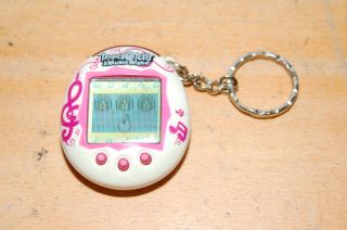 Tamagotchi Music Star Digital Virtual Pet V6 White Pink 26309 Bandai 2009