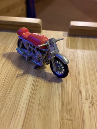 Britains M.  V Agusta Racing Motorcycle 9678 - 1:32 Scale