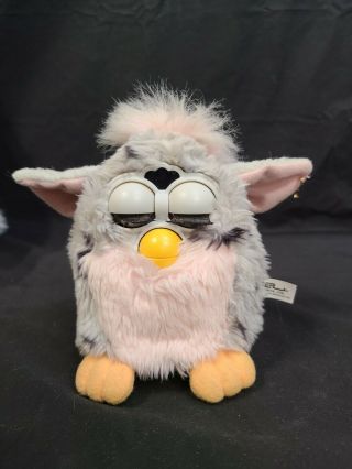 1998 Gray Spotted With Black And Pink Furby Model 70 - 800