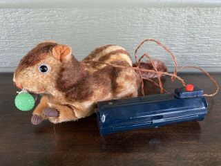 Vintage Toy Squirrel Motorized Battery Operated Made In Japan
