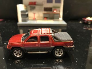 Maisto Toy Truck Chevy Chevrolet Avalanche