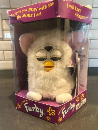1998 Furby 70 - 800 Series 1 Tiger Snowball Electronic Toy - White