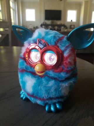 Furby Boom Plush Toy (Holiday Sweater Edition) 2