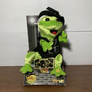 Gemmy Frogz Hip - Hop Dancing Green Frog Dance And Sing Rock It Rap It 3,