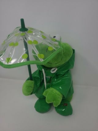 Cuddle Barn Musical Plush Frog Singing In The Rain Umbrella