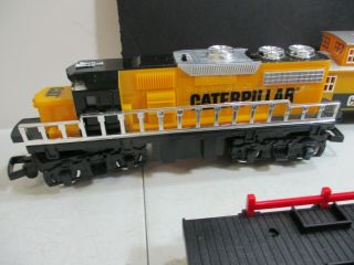 Toy State Industrial Construction Express Train Caterpillar 2
