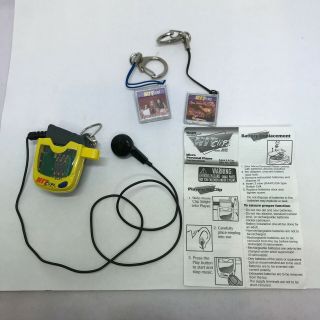 Hit Clips Yellow Micro Personal Player 2000 Tiger Electronics W/ Dream & Britney