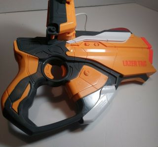 Hasbro Nerf Lazer Tag Guns Blaster W/ipod Iphone Dock Orange/yellow Batt Include