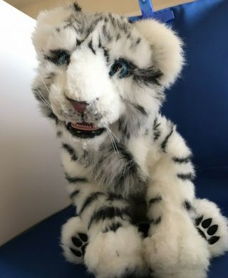 Wow Wee Alive White Tiger Cub Interactive Plush Growls,  Purrs 15 "